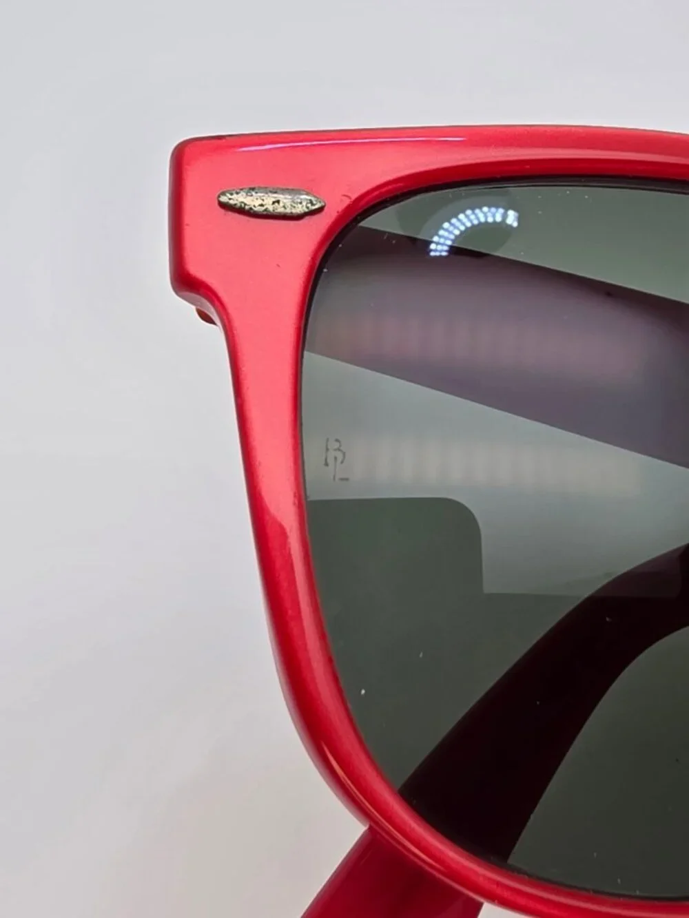 Ray-Ban B&L Wayfarer II L1736 Red Frame G-15 Green Lens Sunglasses w/ Retainer